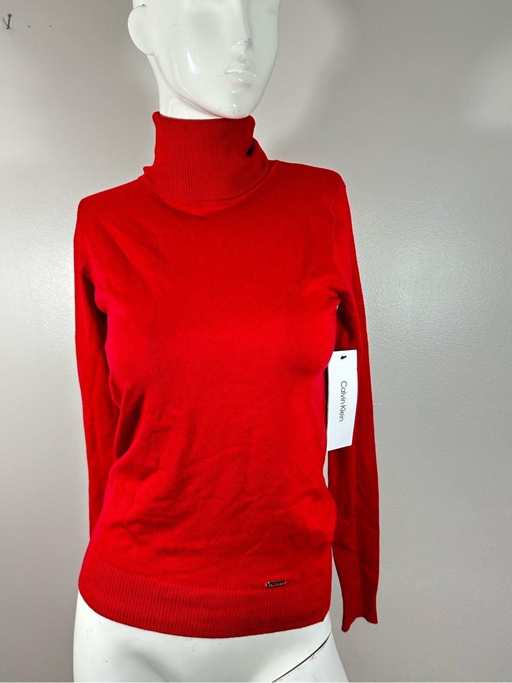 NWT Calvin Klein Size S Womens Turtleneck Red Knit Sweater Lightweight Pullover